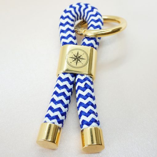 Schlüsselanhänger mit Anker und Segeltau in verschiedenen Farben.